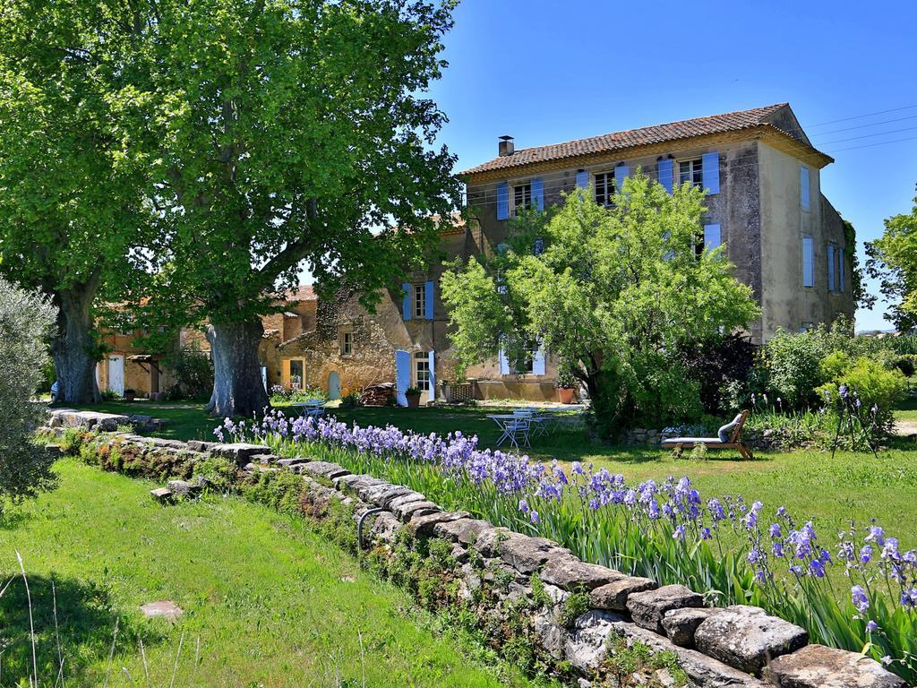 Domaine La Carraire Bed and Breakfast Lauris Exteriör bild