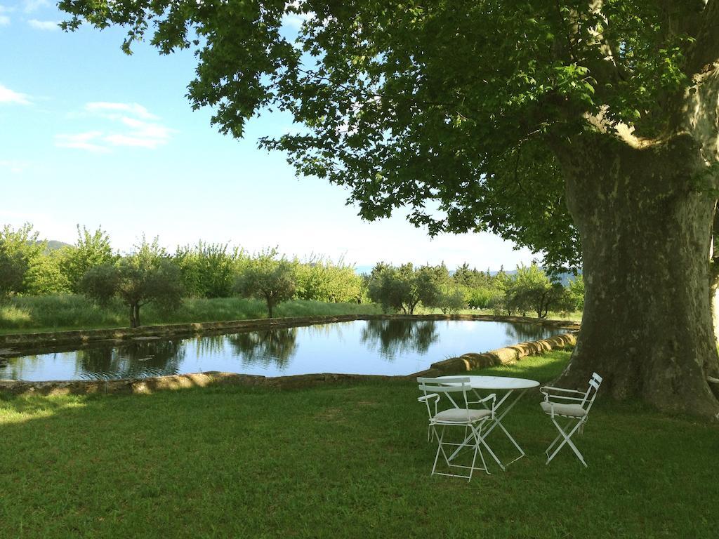 Domaine La Carraire Bed and Breakfast Lauris Exteriör bild
